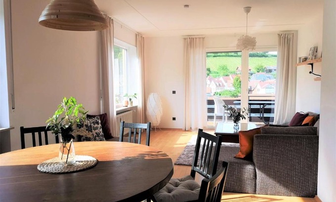Leinsweiler Apartamento | Ferienwohnung "Burgpanorama" in der Südpfalz