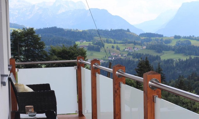Bad Vigaun Apartamento | Ferienwohnung by Josef Lanzinger