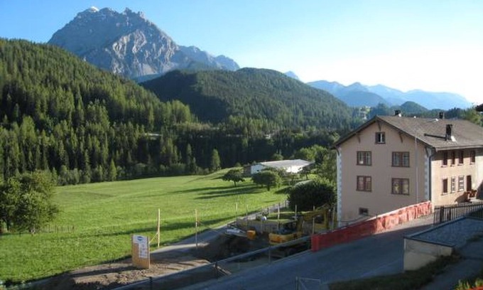 Engadin Scoul Apartamento | Ferienwohnung Chasa Percosta by Interhome