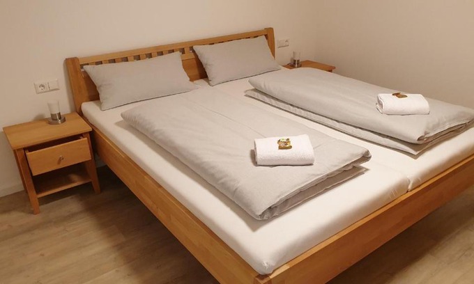 Unteruhldingen Casa | Ferienwohnung und Pension Antje Ekert