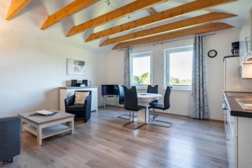 Tannenhausen Apartamento | Ferienwohnung Ebbe mit Loggia und schönem Ausblick am Badesee Tannenhausen