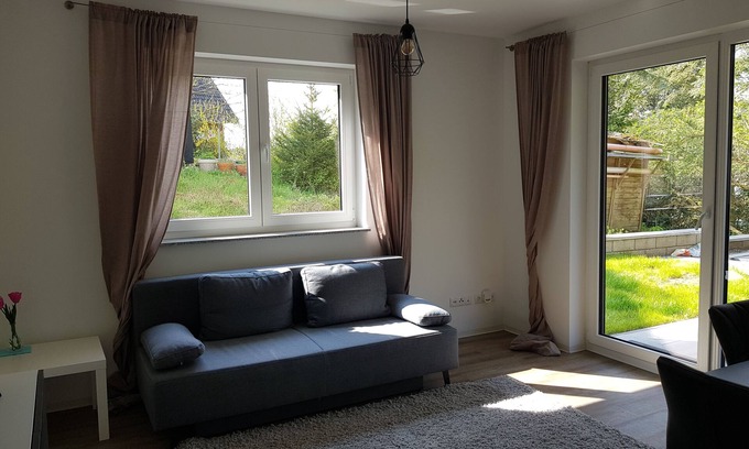 Sankt Johann Apartamento | Ferienwohnung Eifelglück mit Terrasse