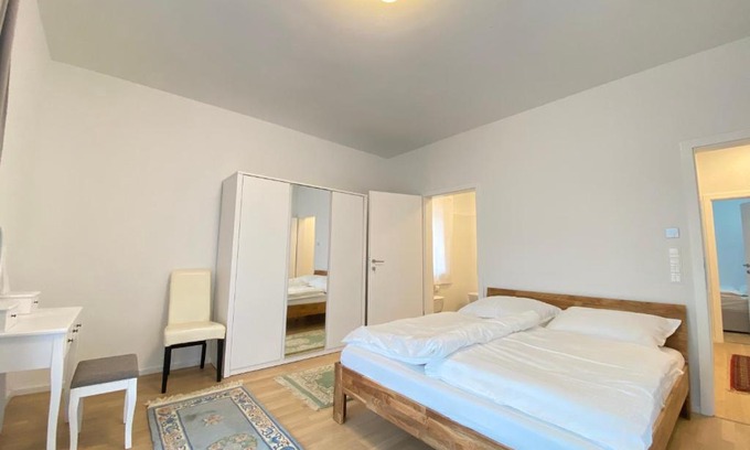 Payerbach Apartamento | Ferienwohnung EPIKUR