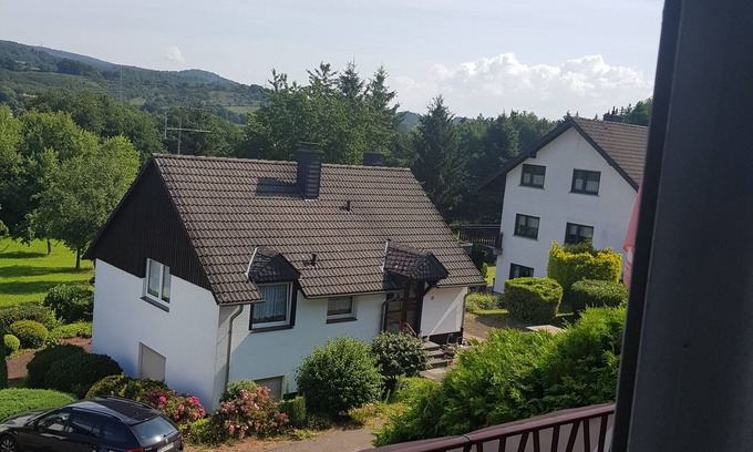 Bausendorf Apartamento | Ferienwohnung / Ferienhaus an der Mosel in Bausendorf
