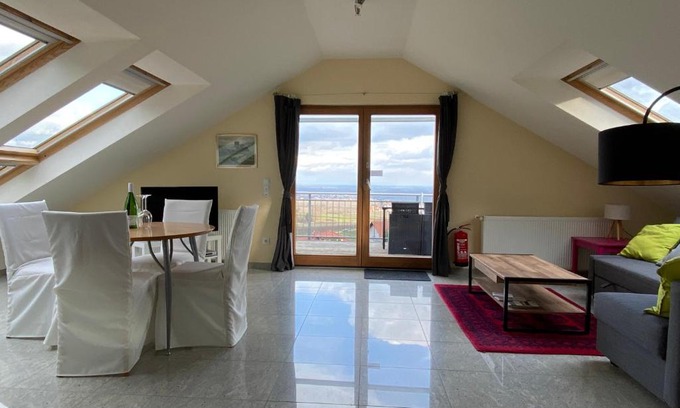 Weyher in der Pfalz Apartamento | Ferienwohnung Fernblick Pfalz - mit Sauna