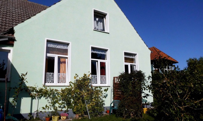 Putgarten Apartamento | Ferienwohnung - Haus Ebel/alte Schule