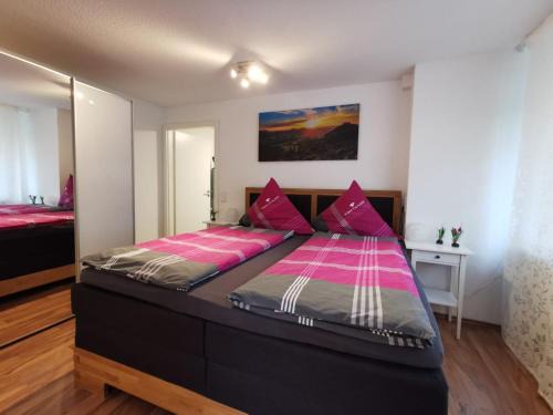 Beuren Apartamento | Ferienwohnung Hogh, 55qm, Terrasse