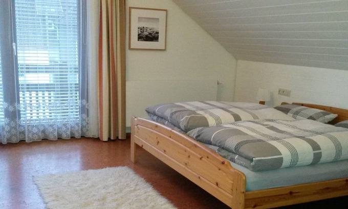 Gemarkung Truchtelfingen Apartamento | Apartamento Holdertal, 80m², 1 habitación, máx. 5 personas