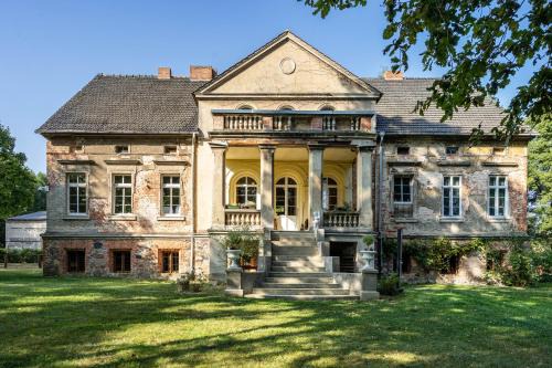 Calau Apartamento | Ferienwohnung im Landschloss