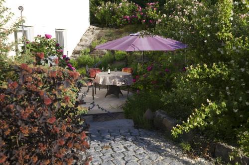 Wiesenbronn Apartamento | Ferienwohnung Im Schiller