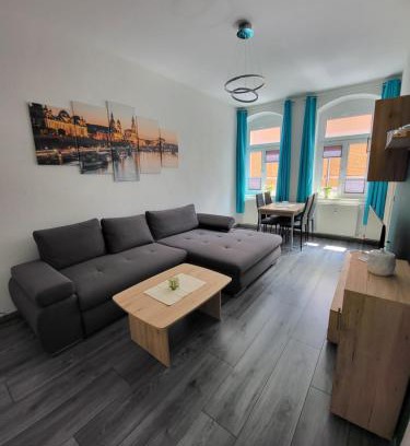 Loebtau Apartamento | Ferienwohnung Kaiser