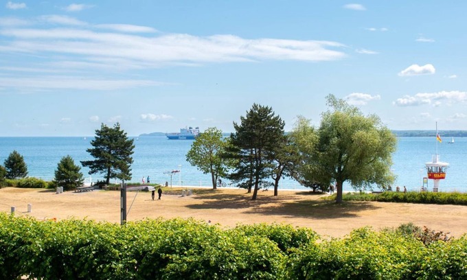 Alt-Travemunde/Ronnau Apartamento | Ferienwohnung Kaiserperle Travemünde