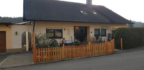 Eltmann Apartamento | Ferienwohnung Karin