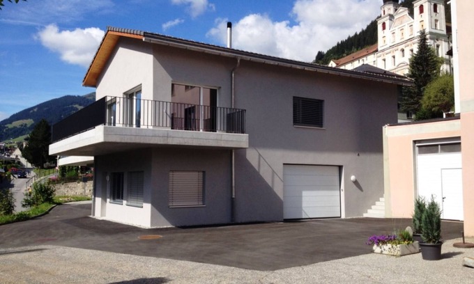 Disentis Apartamento | Ferienwohnung Keller by Interhome