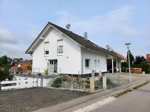 Huefingen Apartamento | Ferienwohnung Ketterer