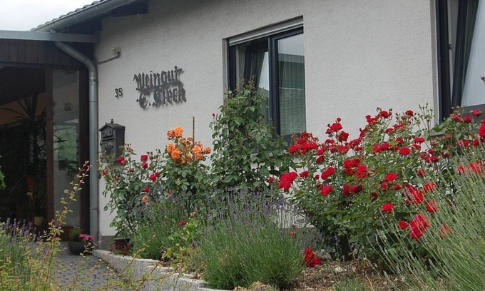 Maring-Noviand Apartamento | Ferienwohnung Kirch, Deutschland