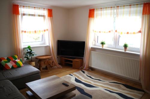 Diespeck Apartamento | Ferienwohnung Linde