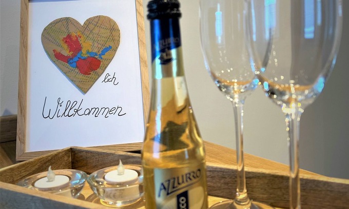 Neuses Apartamento | Ferienwohnung mit Garten