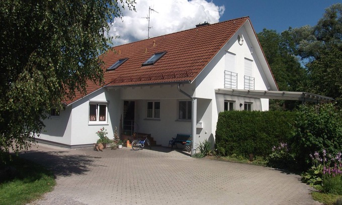Eriskirch Apartamento | Ferienwohnung mit Großem Garten