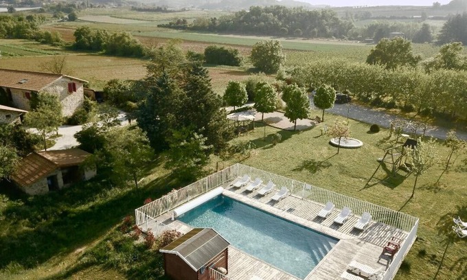 Marsaz Apartamento | Ferienwohnung mit Verwarmten Pool bis 4 Personen