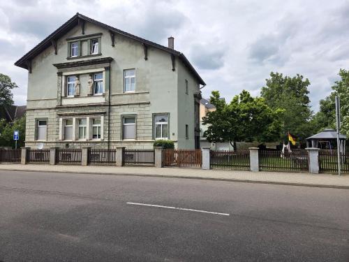 Zeitz Apartamento | Ferienwohnung nahe Elsterwiese