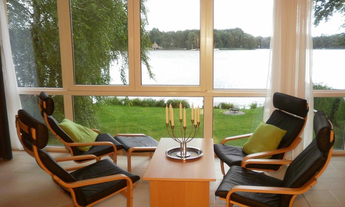 Schwerin Apartamento | Ferienwohnung Obergeschoss - Ferienwohnhaus Drei am Zemminsee