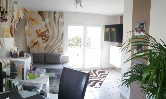 Zauckerode Apartamento | Ferienwohnung Schusi Freital