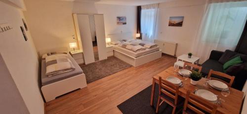 Prichsenstadt Apartamento | Ferienwohnung Steigerwald Prichsenstadt-Brünnau