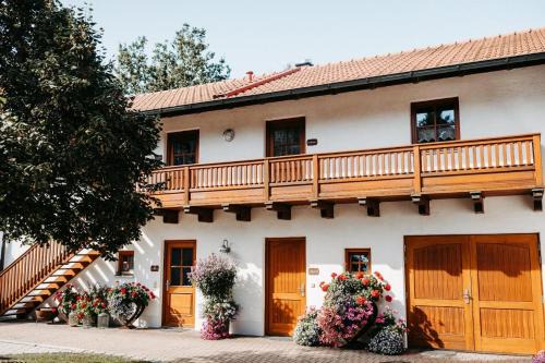 Haarbach Apartamento | Ferienwohnung Stuiber