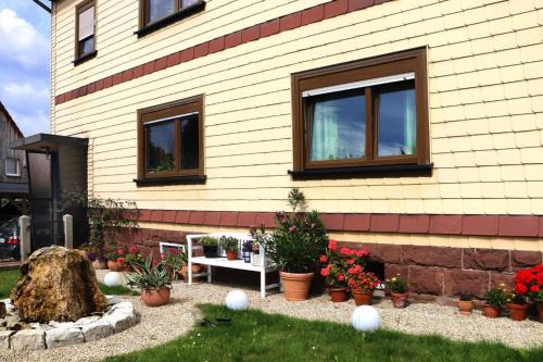 Tambach-Dietharz Apartamento | Ferienwohnung, Tambach-Dietharz, cleaning included