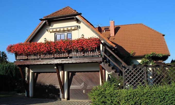 Hainewalde Apartamento | Ferienwohnung Träger