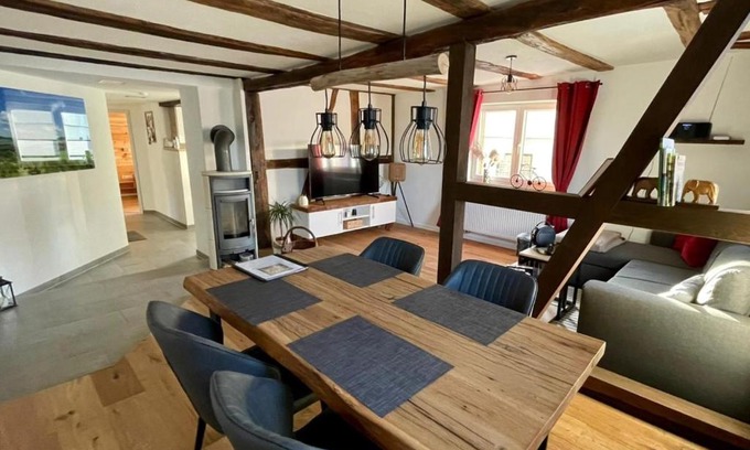 Wiesenthal Apartamento | Ferienwohnung Zur Rhön Tischlerei