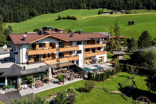 Kirchdorf in Tirol Apartamento | Ferienwohnungen Hautz