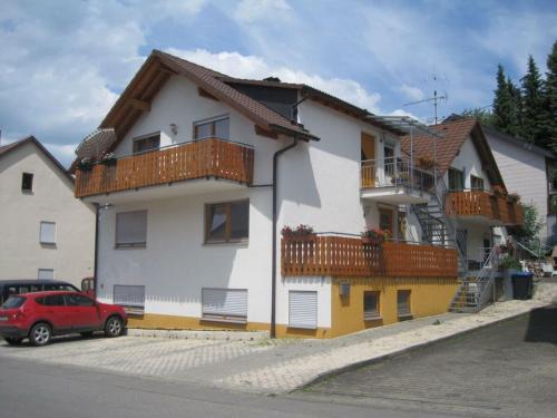 Glems Apartamento | Ferienwohnungen Hubertus