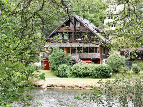 Unterkirnach Apartamento | Ferienwohnungen Seeblick