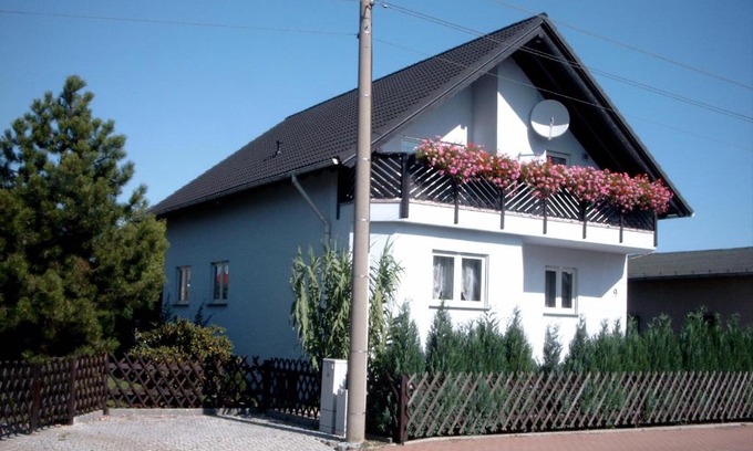 Burghausen-Rueckmarsdorf Apartamento | Ferienwohnungen Zeise