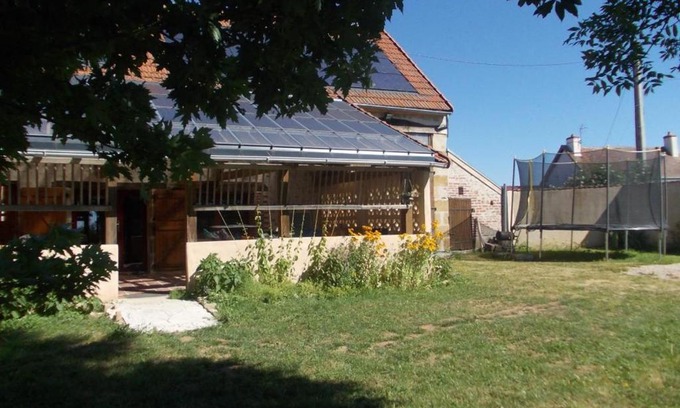 Blomard Casa | Ferme éco-restaurée avec jardin, jeux enfants et parking près de Néris les Bains - FR-1-489-40