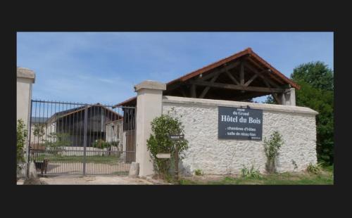 Jouarre Cama Y Desayuno | Ferme du Grand Hotel du Bois