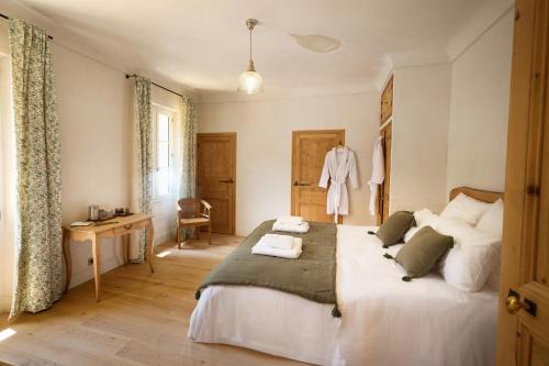 Le Val Cama Y Desayuno | Ferme Saint-Georges en Provence