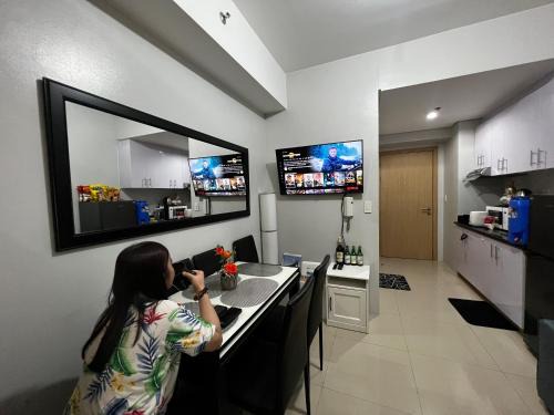 Santo Cristo Apartamento | Fern at Grass Residences SM North, Quezon City