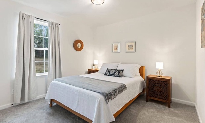 Cobham Casa | Fern Cottage - Family Home