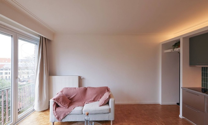 Ixelles Apartamento | Fernand Cocq Elegant Residence