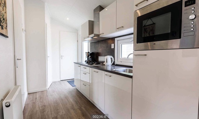 Cromvoirt Chalet De Esquí | ✓ Ferox at Résidence de Leuvert ✓ Holiday home for 5 persons ✓ Located near Den Bosch (Noord-Brabant) ✓ Near De IJzeren Man ✓ Book directly through the park