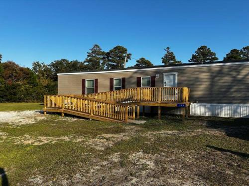 Cedar Island Casa | Ferry Retreat