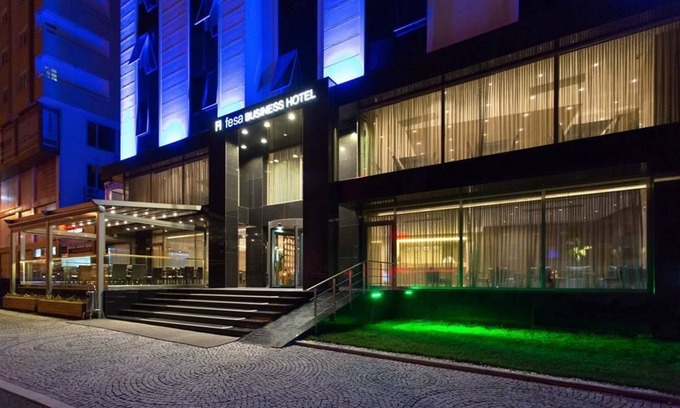 Sekerpinar Hotel | Fesa Business Hotel