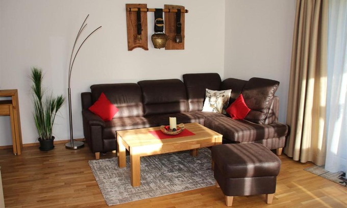 Kalzhofen Apartamento | FeWo Glockenstüble mit Schwimmbad und Sauna