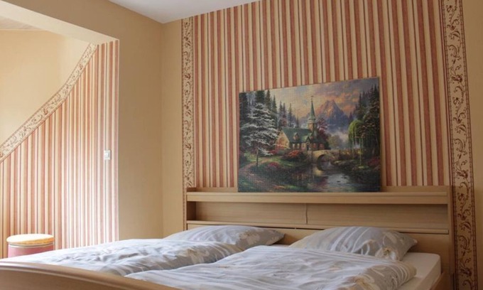 Beltheim Otro | Fewo "große Linde" - Ferienhof Lindenhof