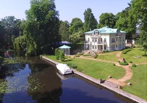 Templiner Vorstadt Apartamento | FeWo Havelpalais direkt am Wasser