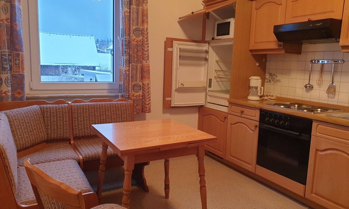 Siegmundsburg Apartamento | Fewo im Gästehaus Werraquelle, Naturnah, Familienfreundlich, Tierlieb, Gruppen