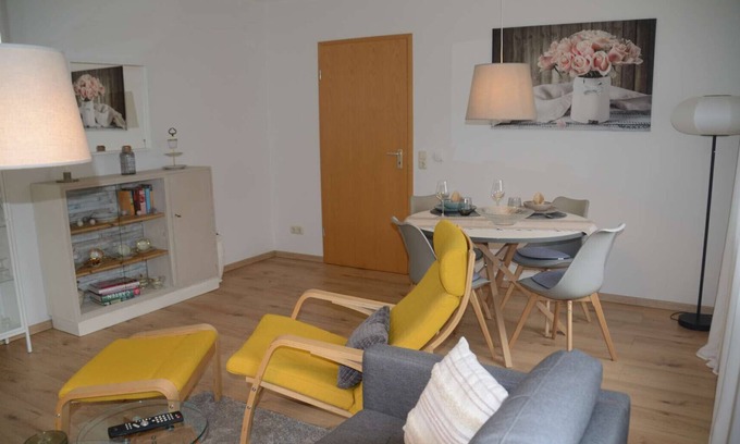 Bomighausen Apartamento | FeWo Luise - Cozy vacation apartment for 2